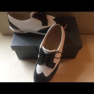 Women's Golf Shoes- Ecco size 9/39